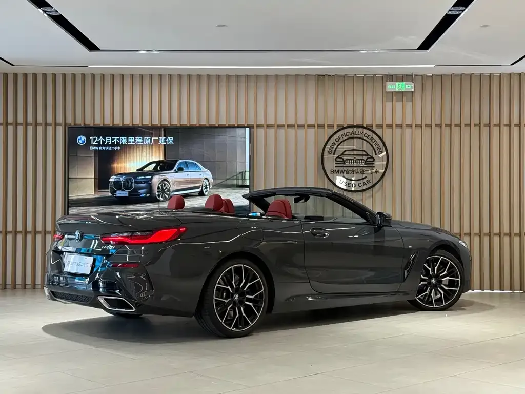 BMW 8 Series — фото 5