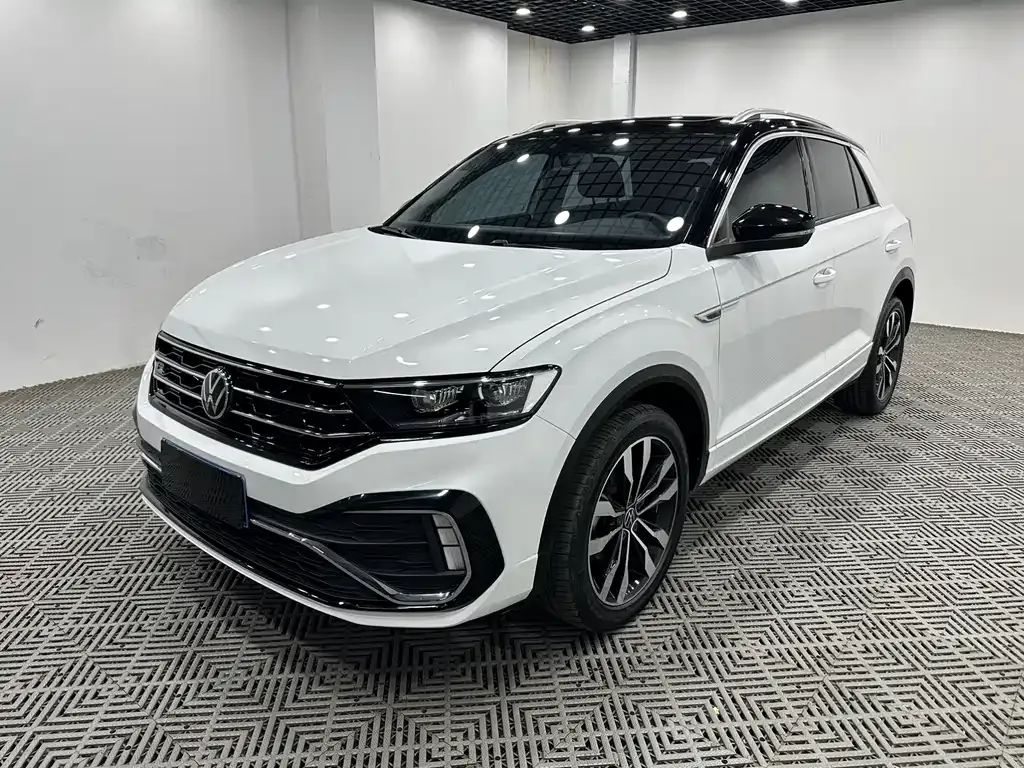 Volkswagen T-Roc — фото 8