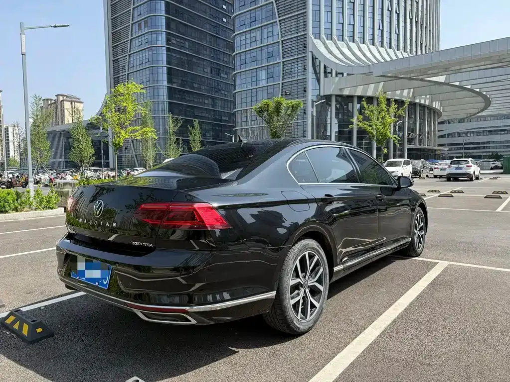 Volkswagen Magotan 2022 из CN, фото 6