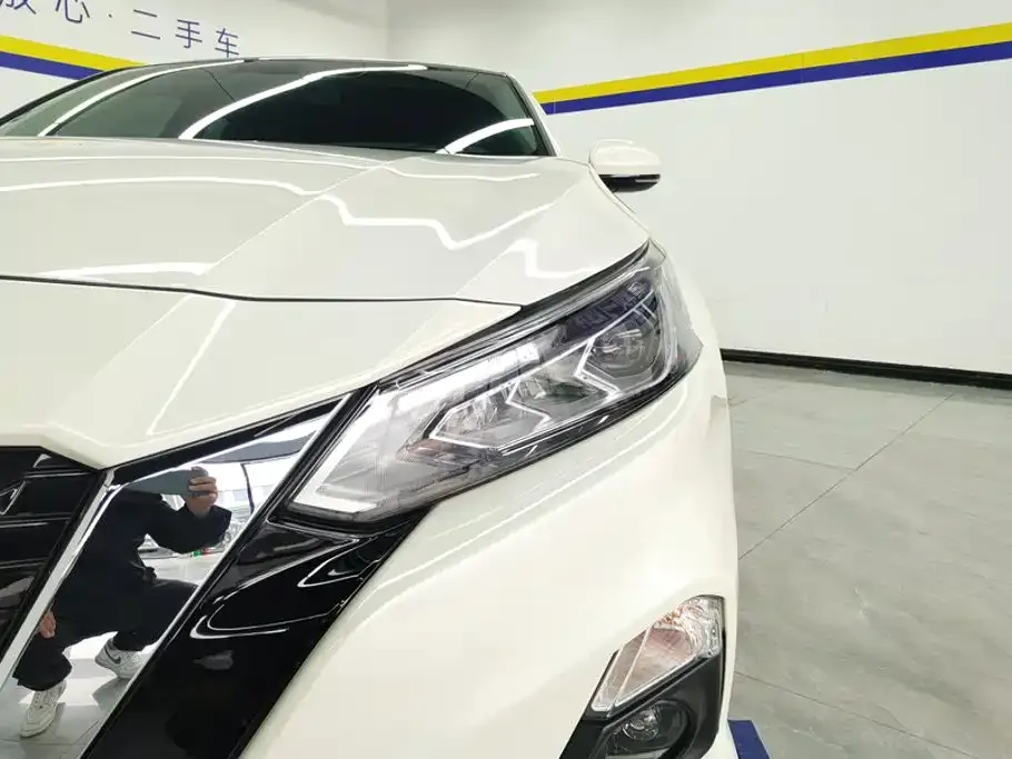 Nissan Teana — фото 10