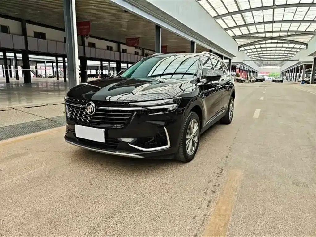 Buick Envision Plus — фото 1