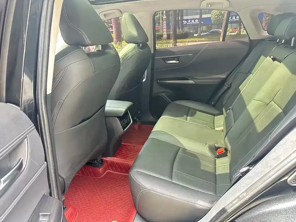 Toyota Harrier — фото 5