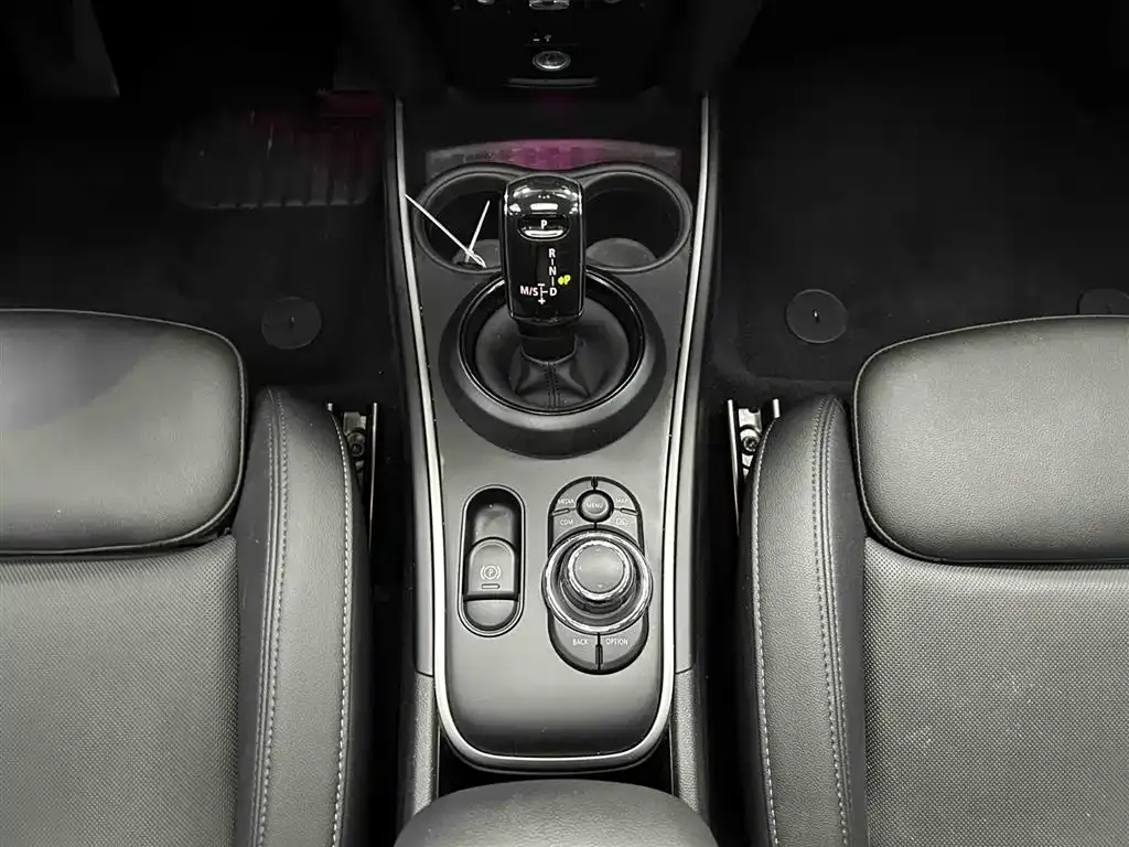 MINI Countryman — фото 10