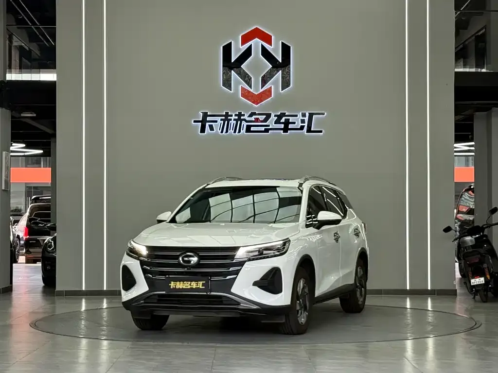 GAC Motor Trumpchi GS4 — фото 1