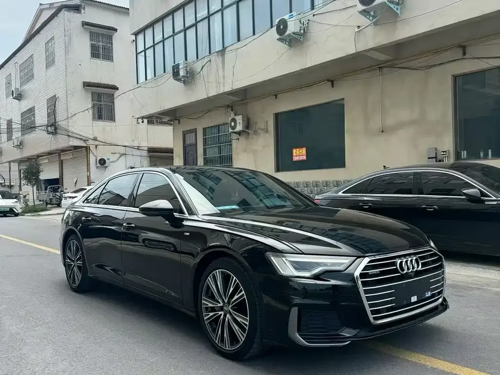 Audi A6L — фото 5