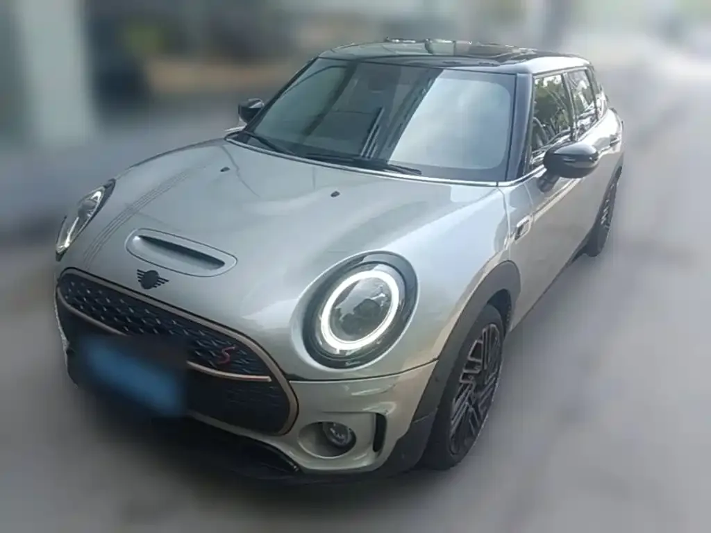 MINI Clubman — фото 4