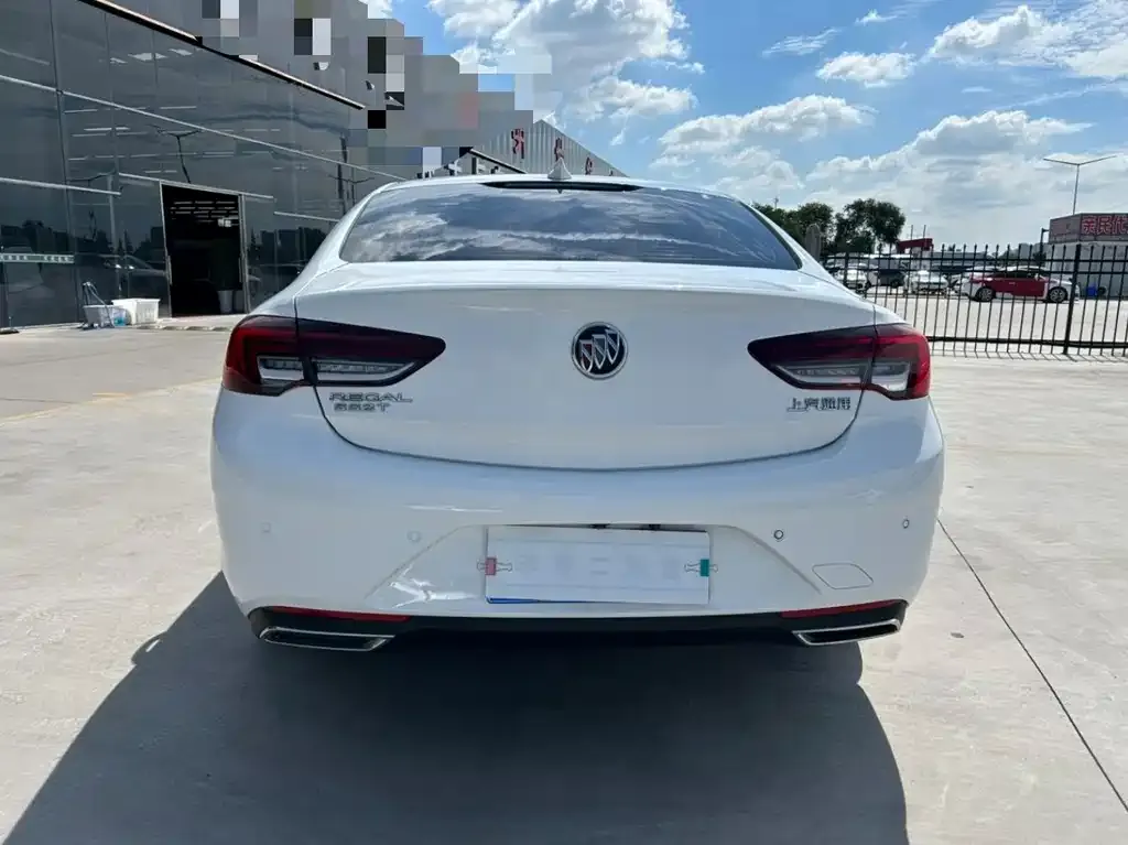 Buick Regal — фото 6