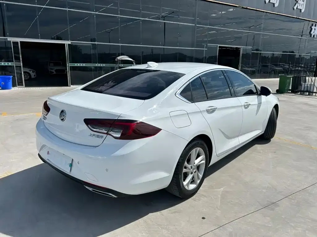 Buick Regal — фото 3