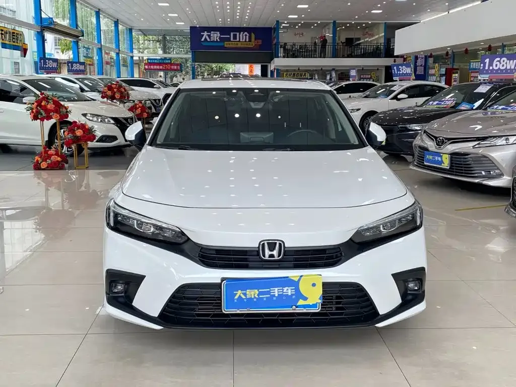 Honda Civic — фото 7