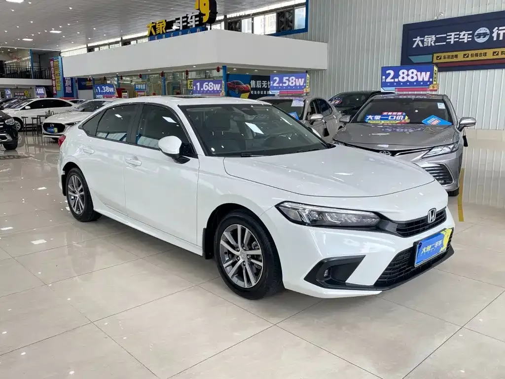 Honda Civic — фото 8