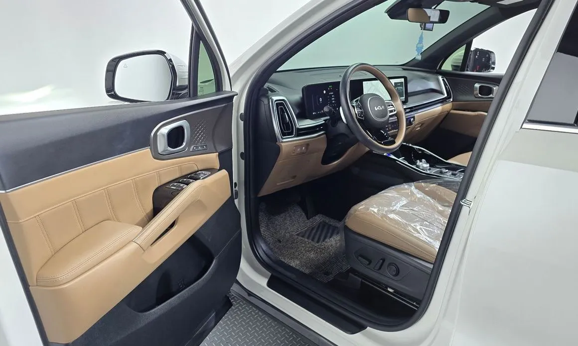 Kia Sorento — фото 3