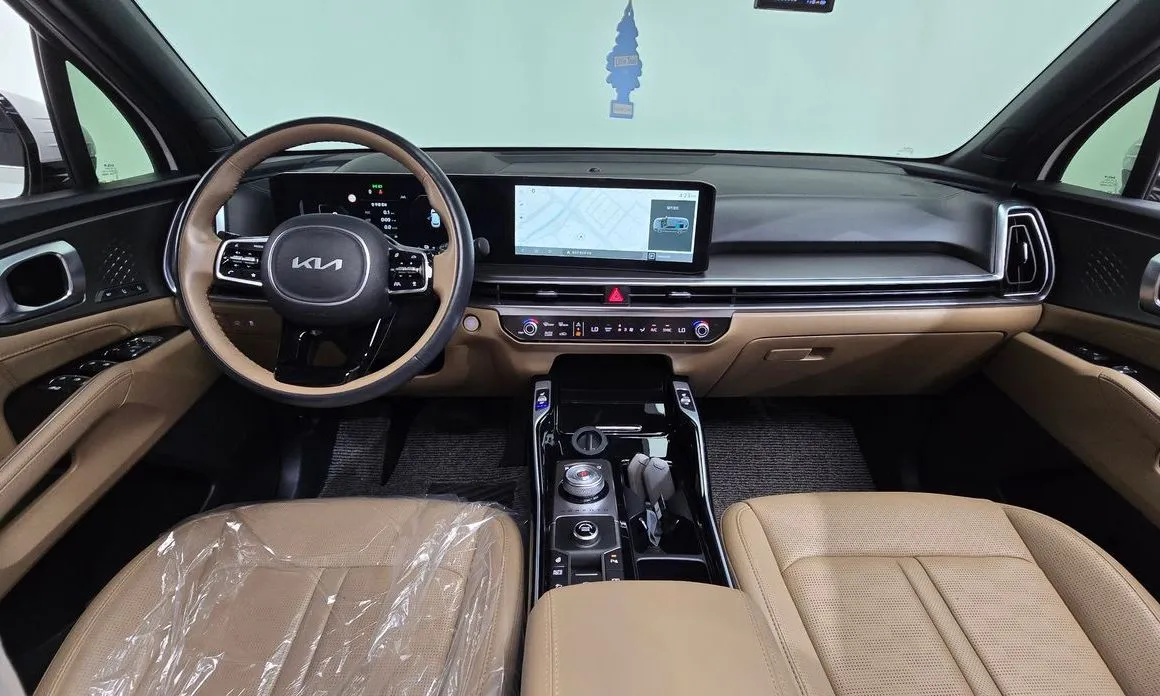 Kia Sorento — фото 7
