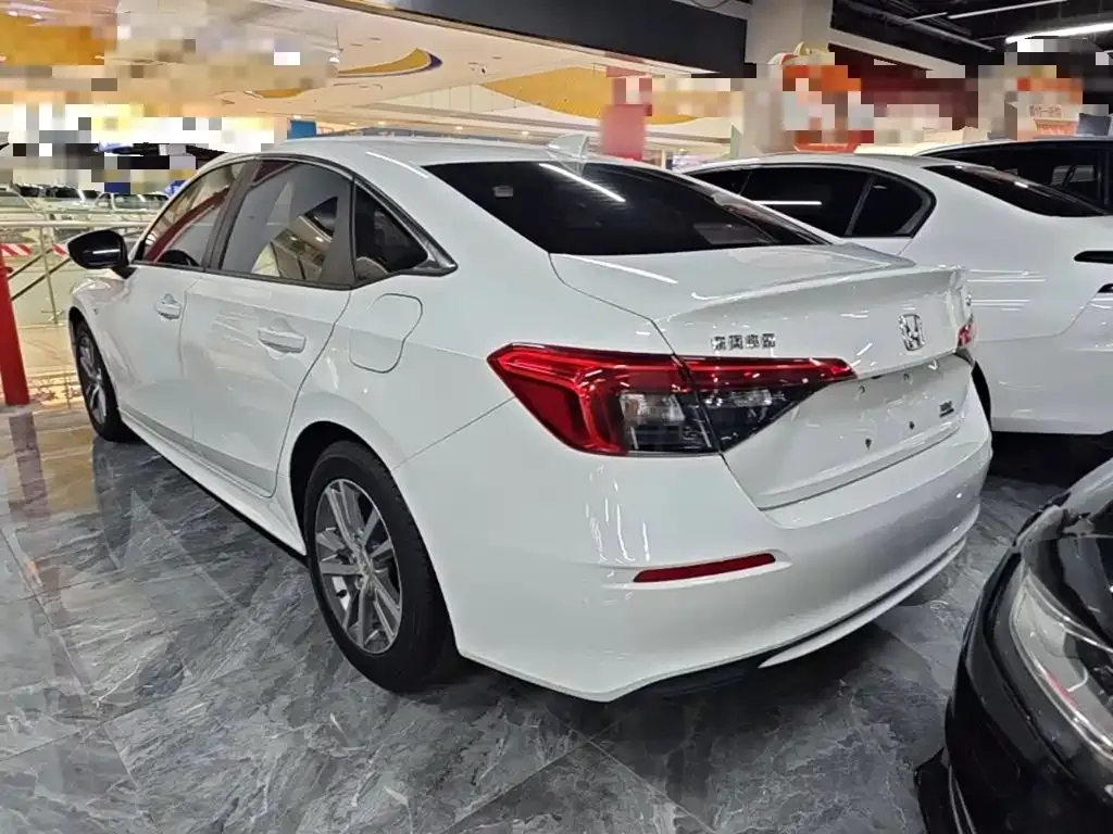 Honda Civic — фото 5