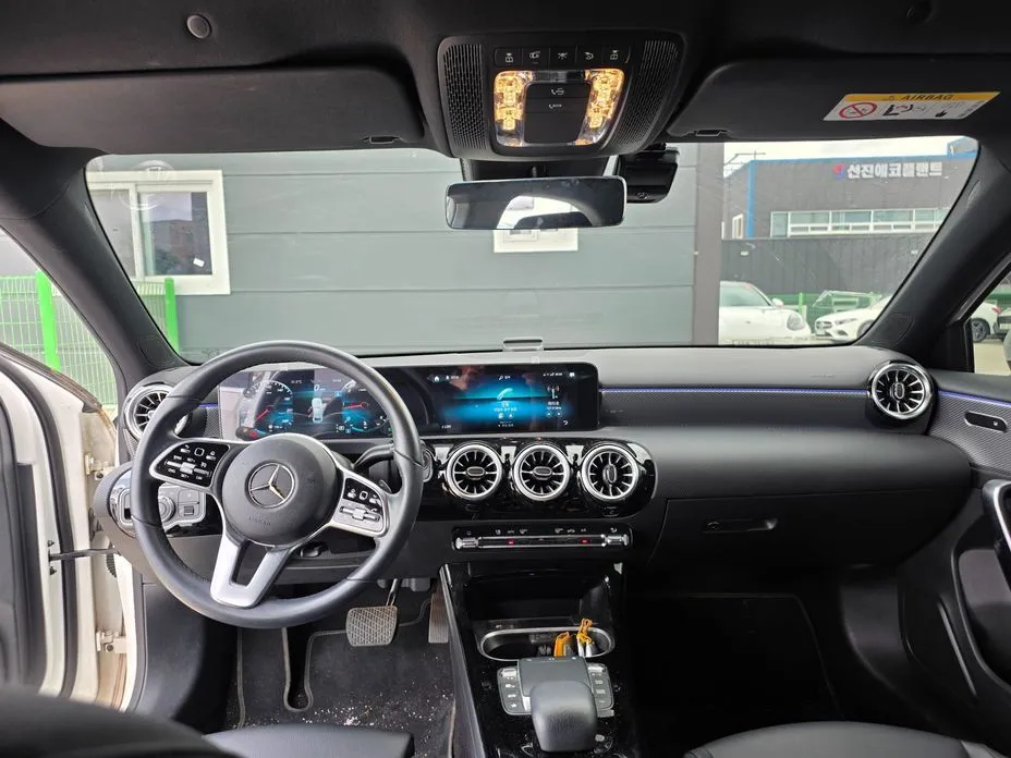 Mercedes-Benz A-Class — фото 6