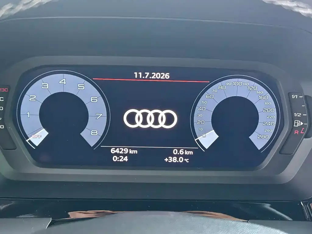 Audi A3 — фото 2