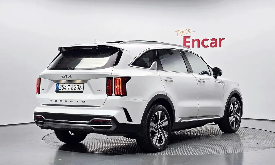 Kia Sorento — фото 3