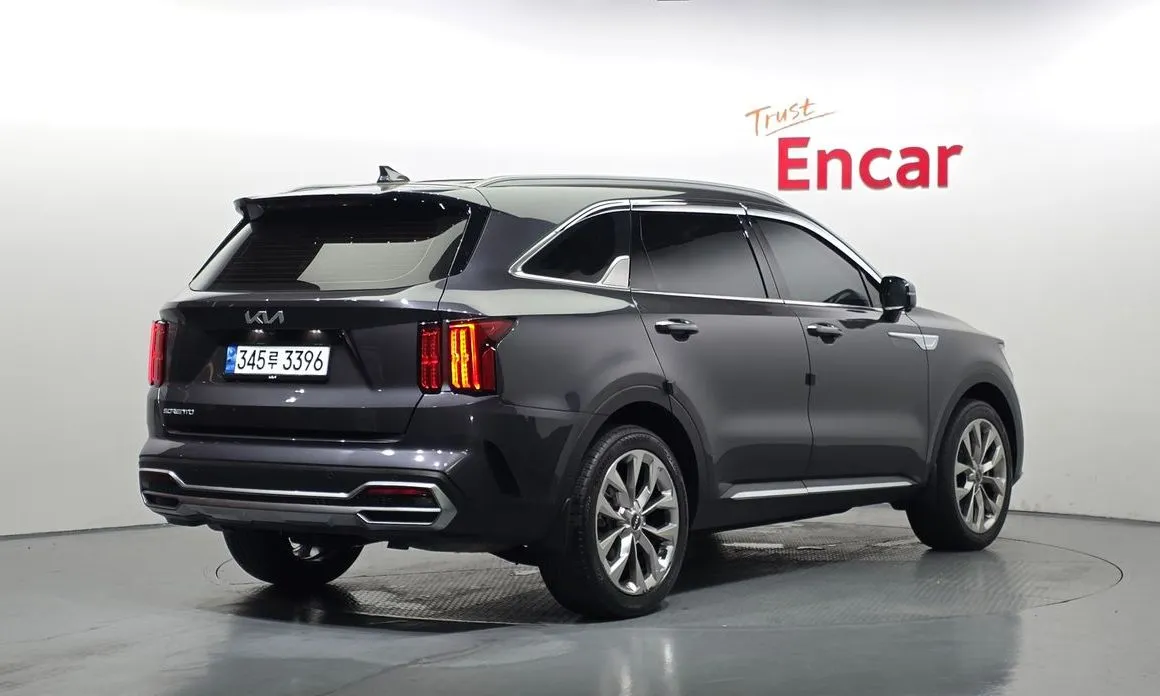 Kia Sorento — фото 3