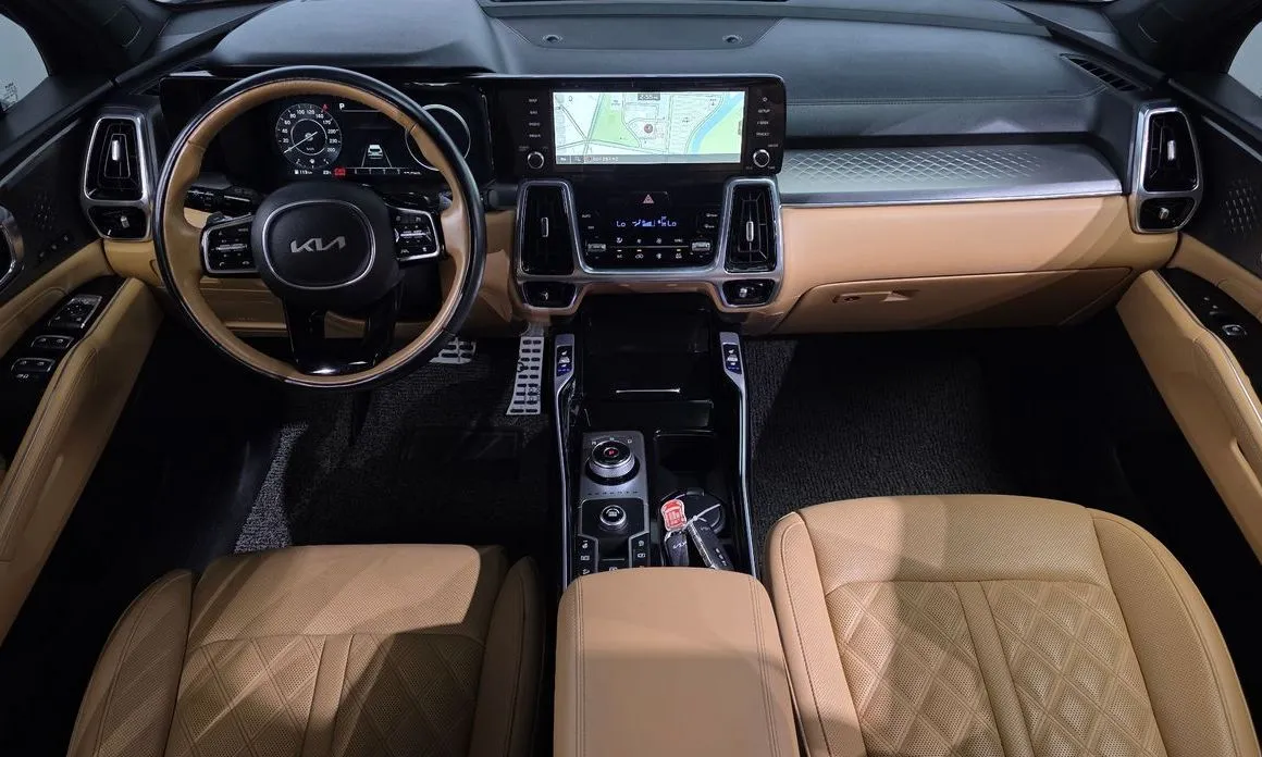 Kia Sorento — фото 9