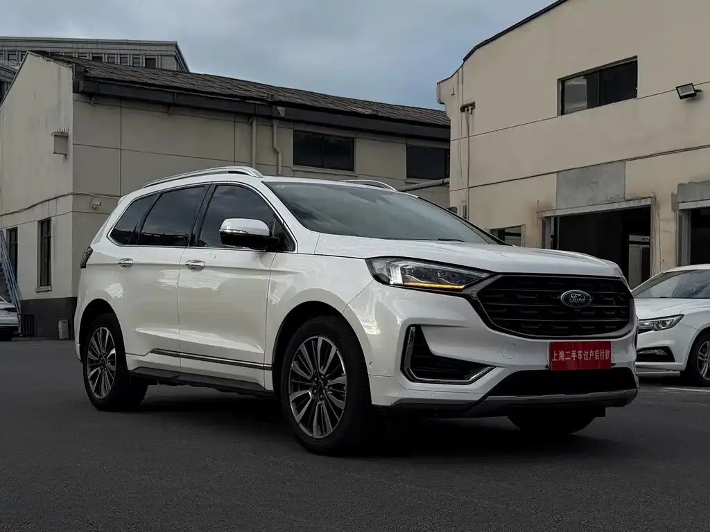 Ford Edge — фото 2