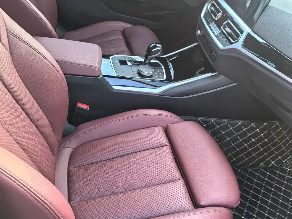 BMW 3 Series 2022 из CN, фото 7