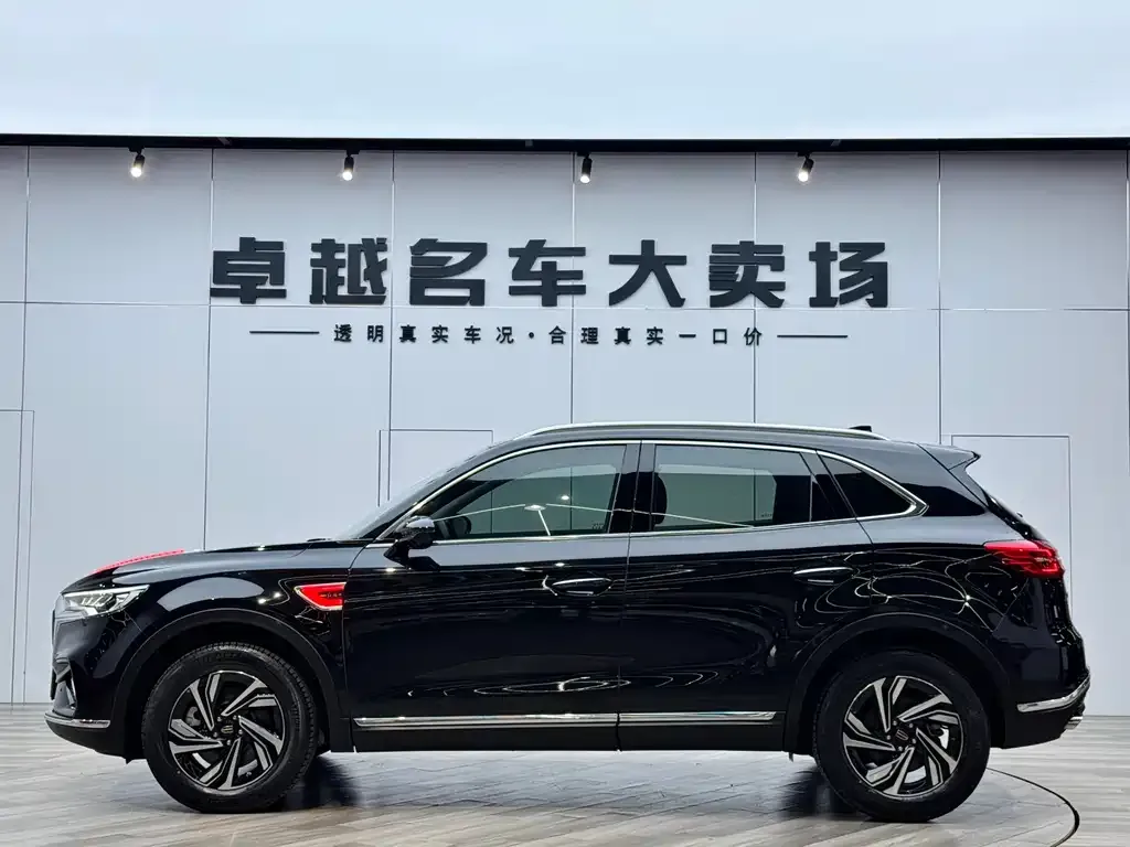 Hongqi HS5 — фото 10