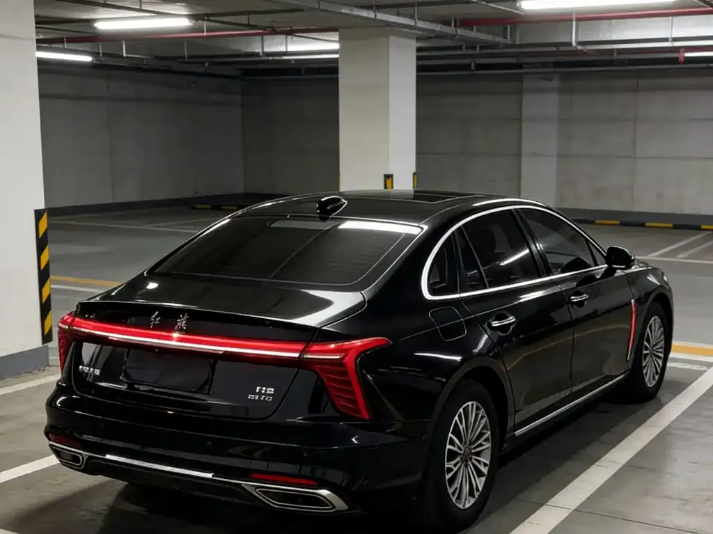 Hongqi H5 — фото 3