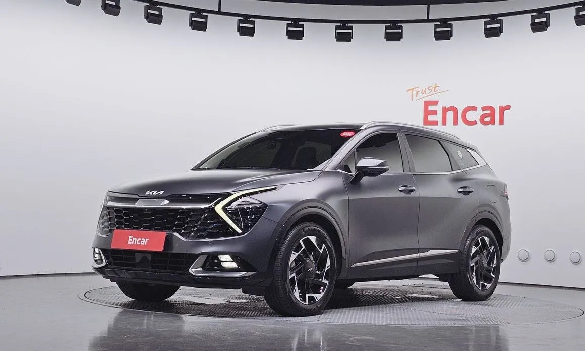 Kia Sportage — фото 1