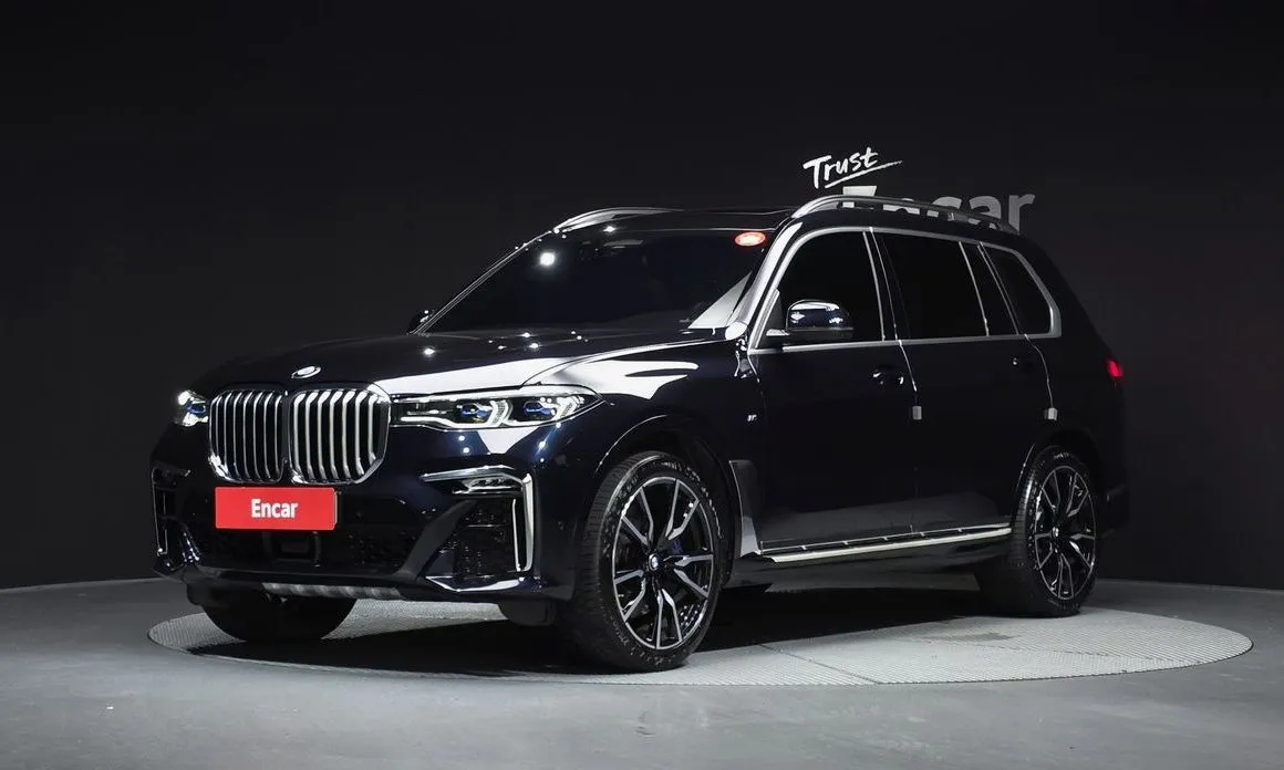 BMW X7 — фото 1
