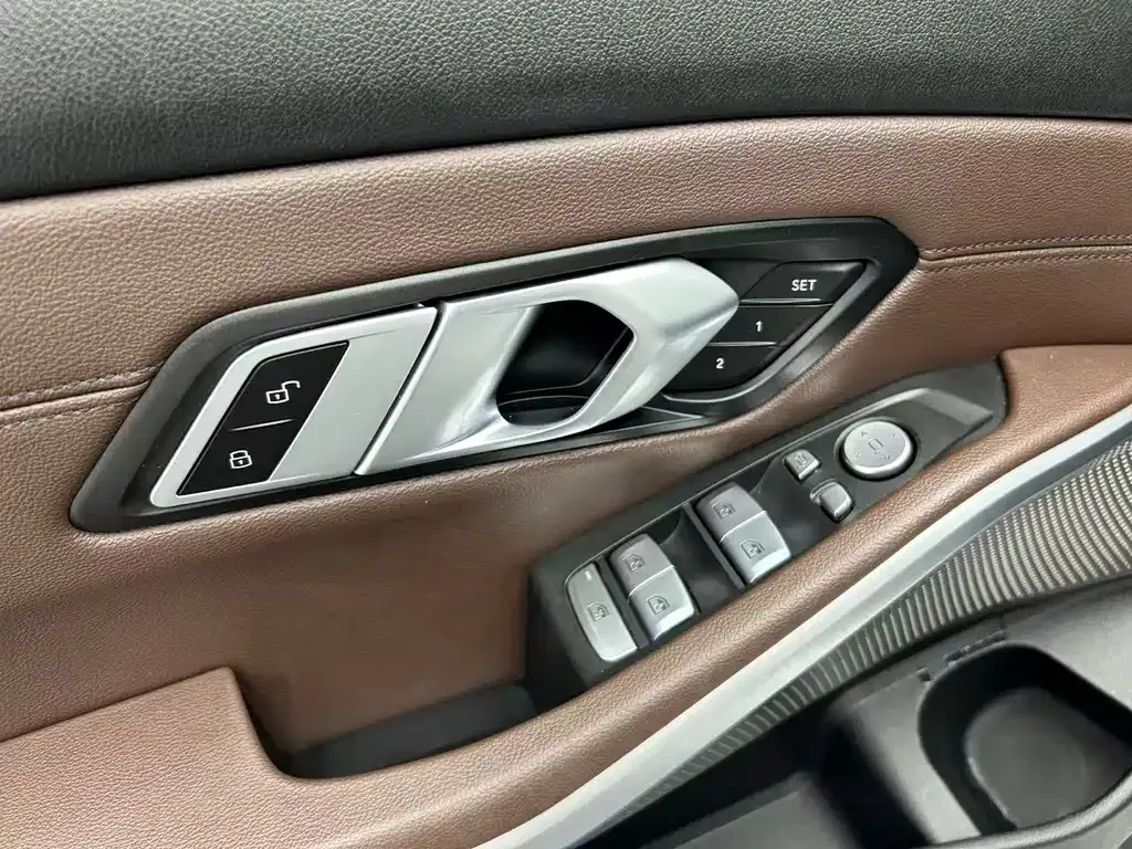 BMW 3 Series — фото 10