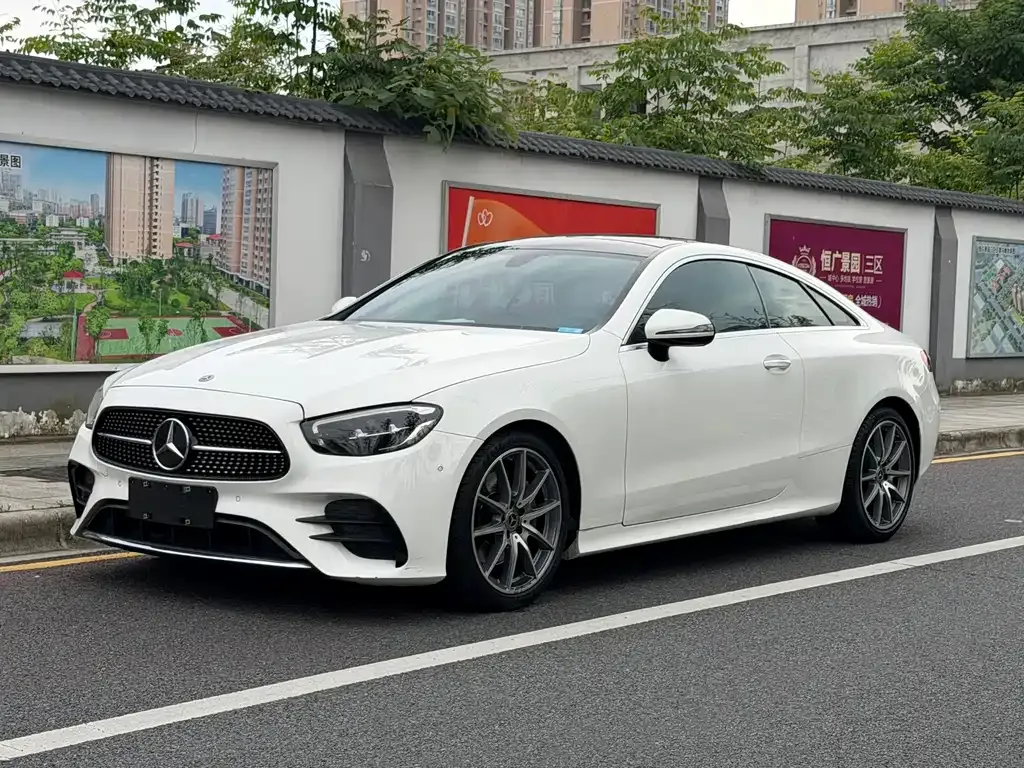 Mercedes-Benz E-Class (Import) — фото 1