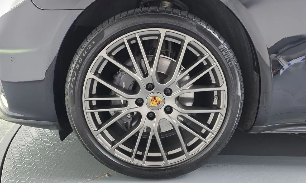 Porsche Panamera 2023 из KR, фото 9