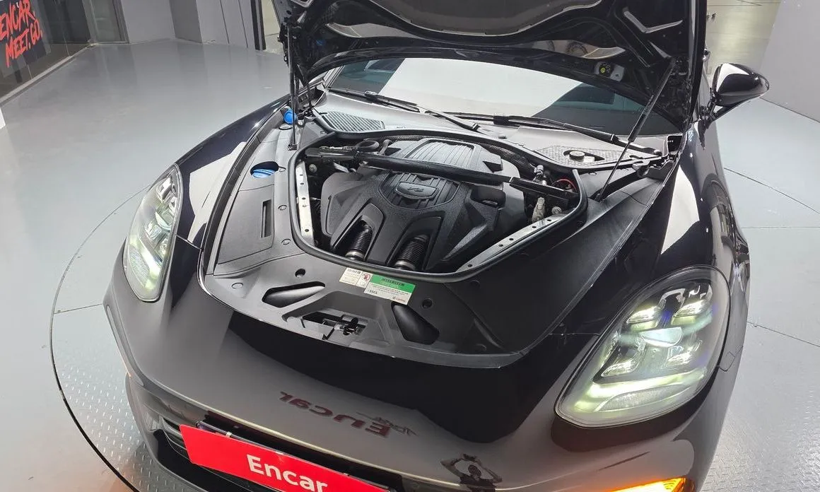 Porsche Panamera 2023 из KR, фото 3