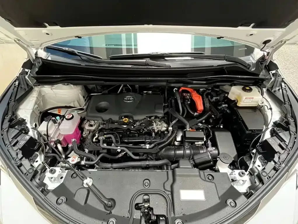 Toyota Sienna — фото 10