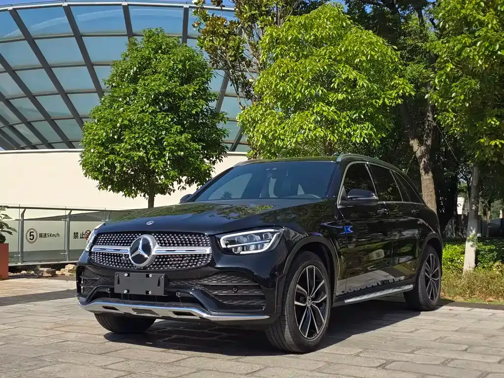 Mercedes-Benz GLC — фото 1