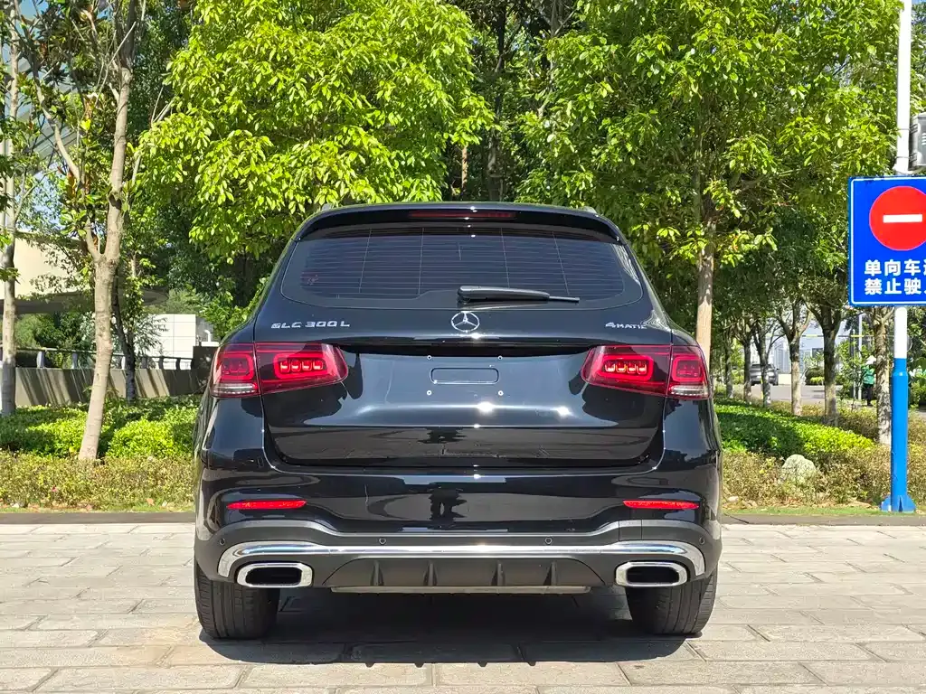 Mercedes-Benz GLC — фото 9