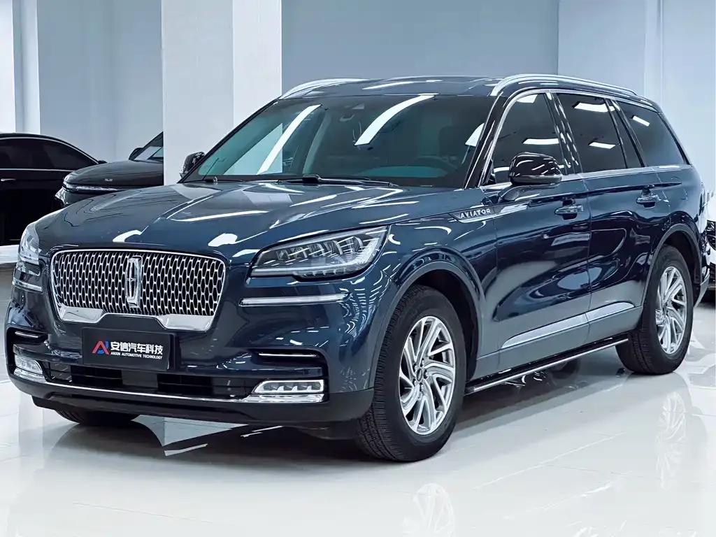Lincoln Aviator — фото 1