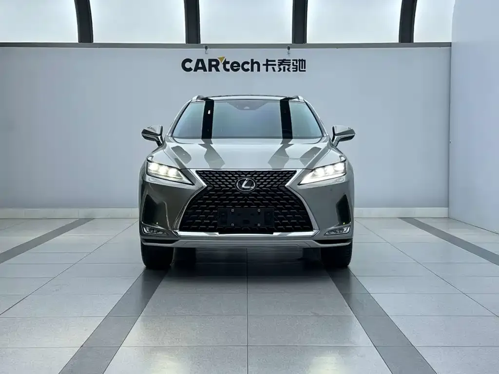 Lexus RX — фото 5