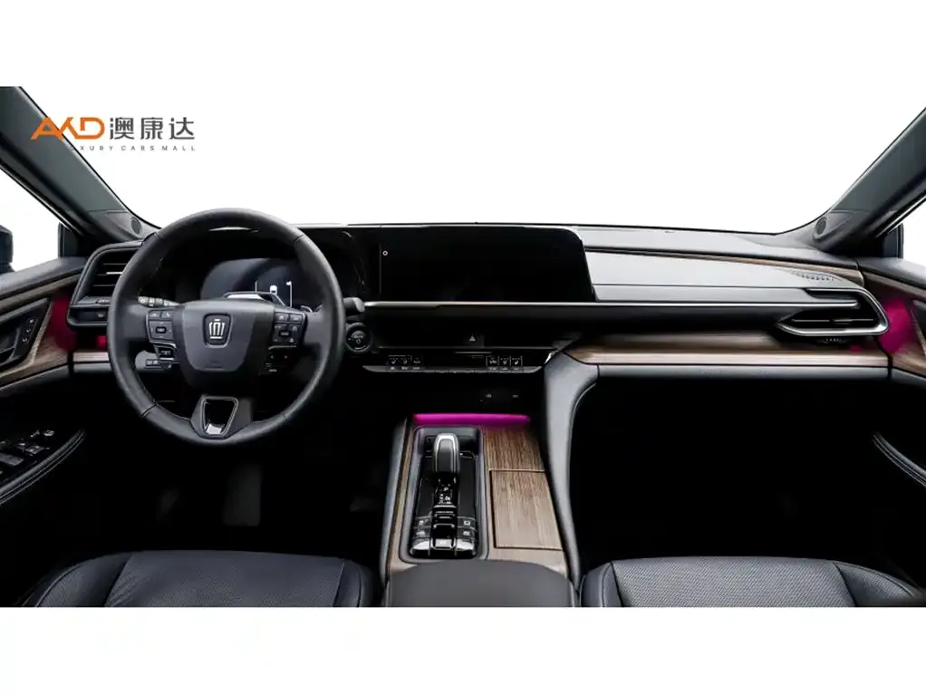 Toyota Crown (Import) — фото 2