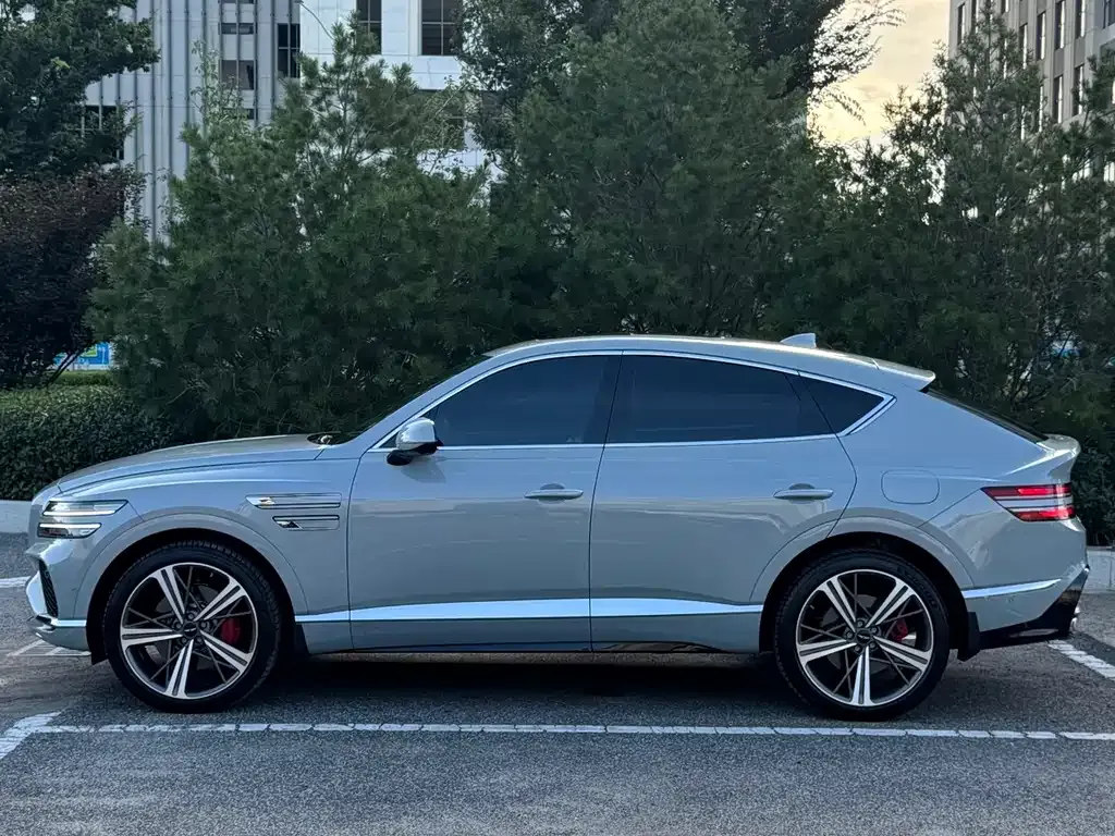 Genesis GV80 Coupe — фото 9
