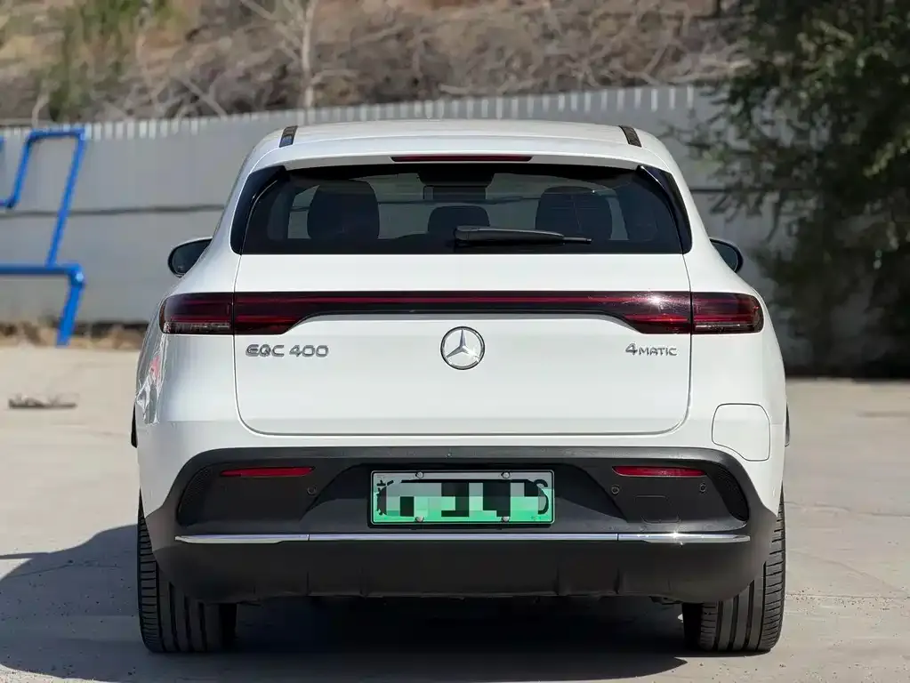 Mercedes-Benz EQC — фото 2