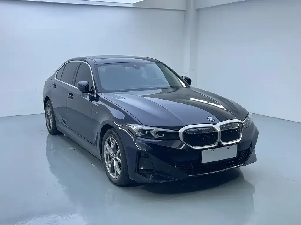 BMW i3 — фото 1