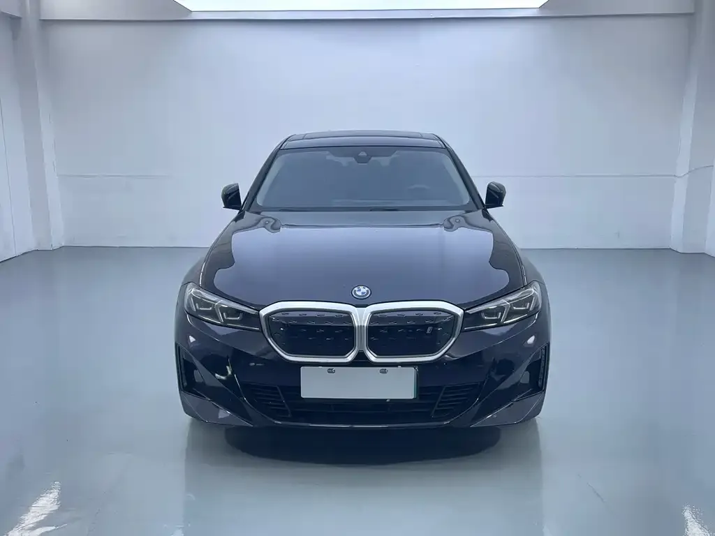 BMW i3 — фото 10
