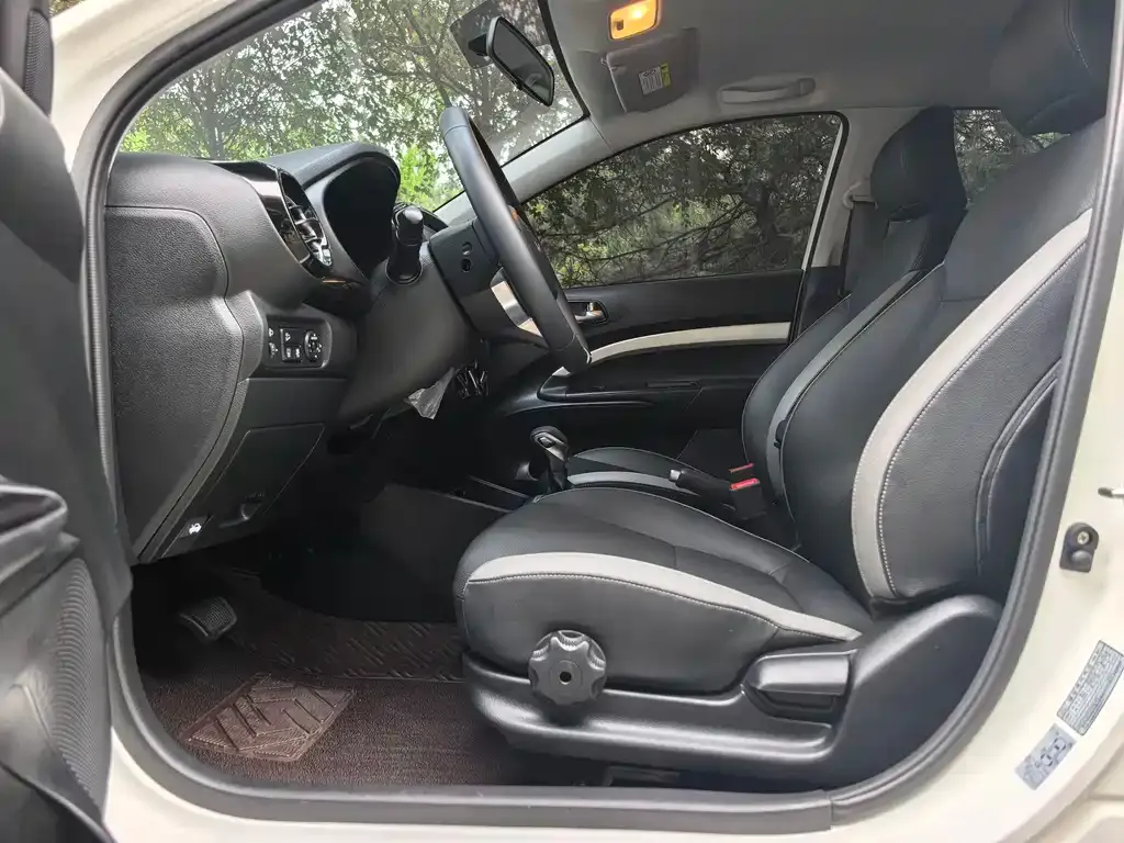 Kia KX1 — фото 2