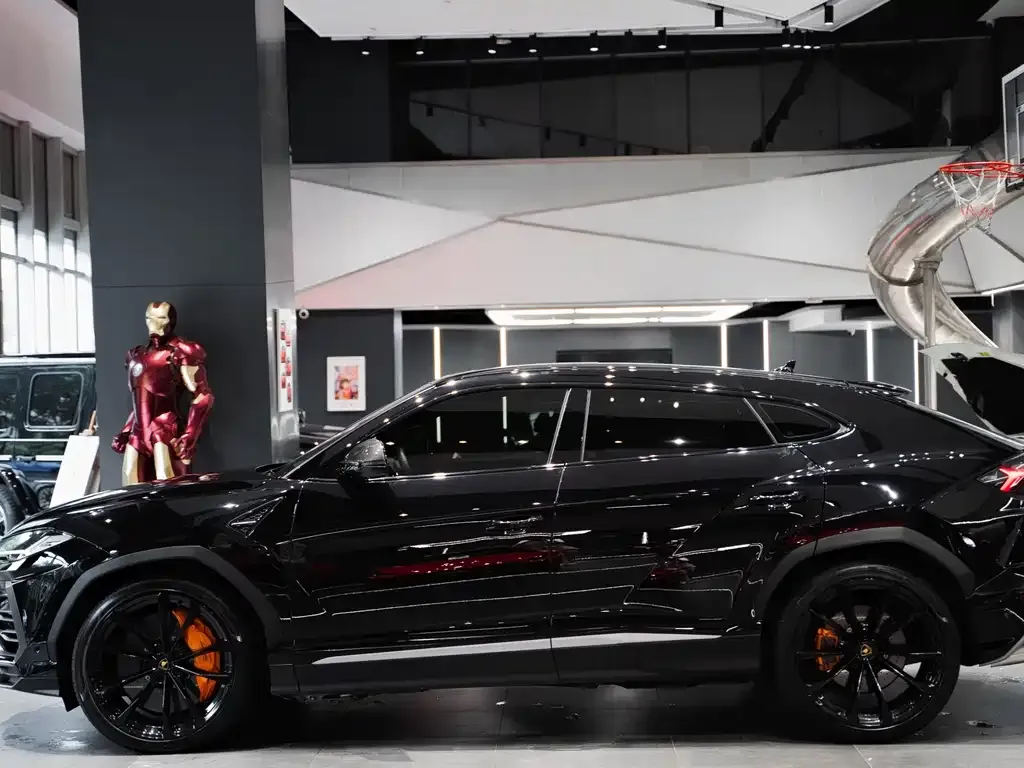 Lamborghini Urus — фото 5