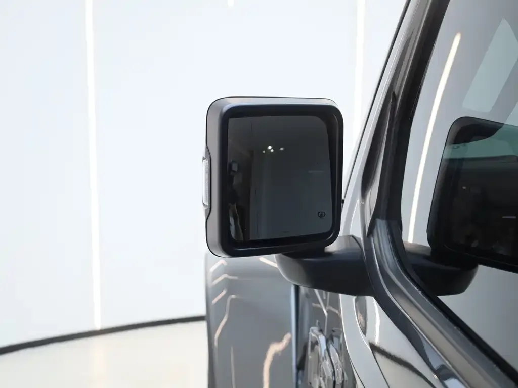 Jeep Gladiator 2023 из CN, фото 7