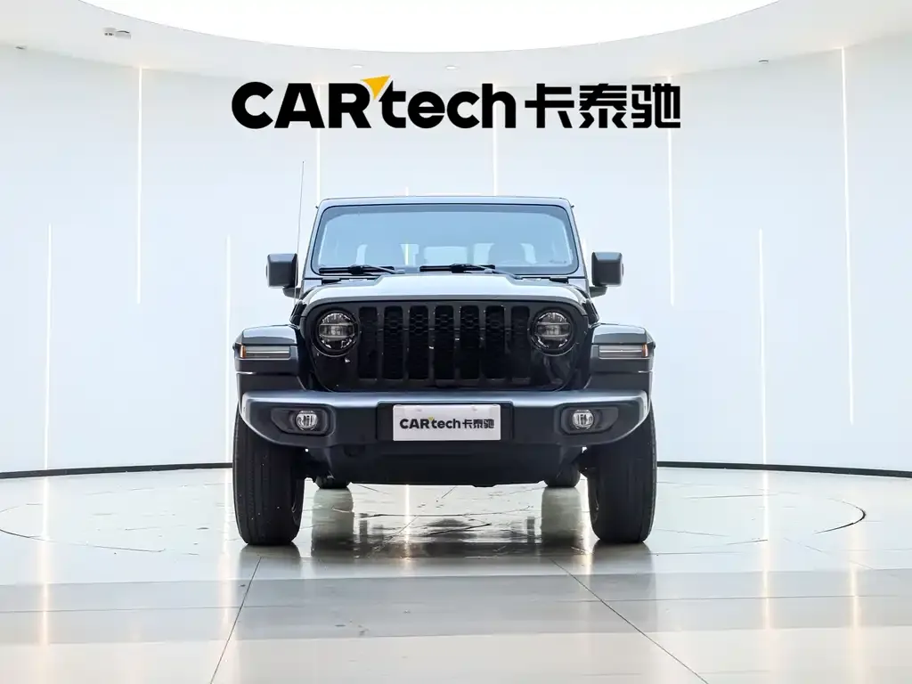 Jeep Gladiator 2023 из CN, фото 10