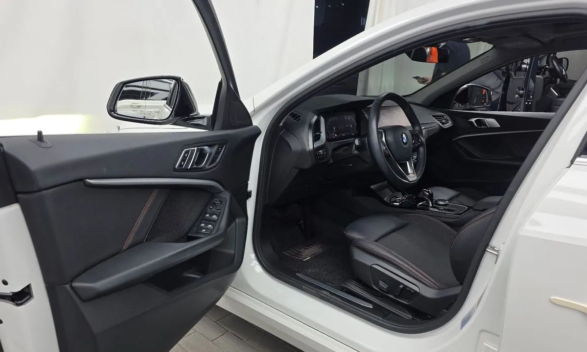BMW 1-Series 2021 из KR, фото 6
