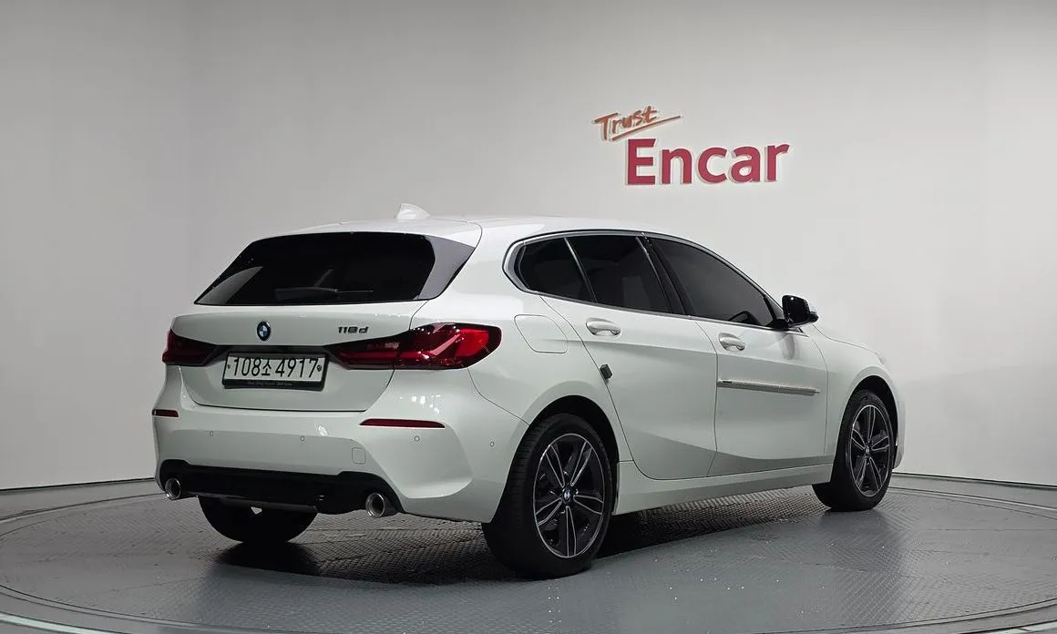 BMW 1-Series 2021 из KR, фото 2