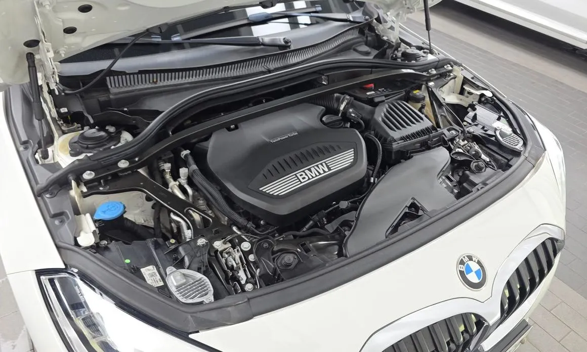 BMW 1-Series 2021 из KR, фото 9