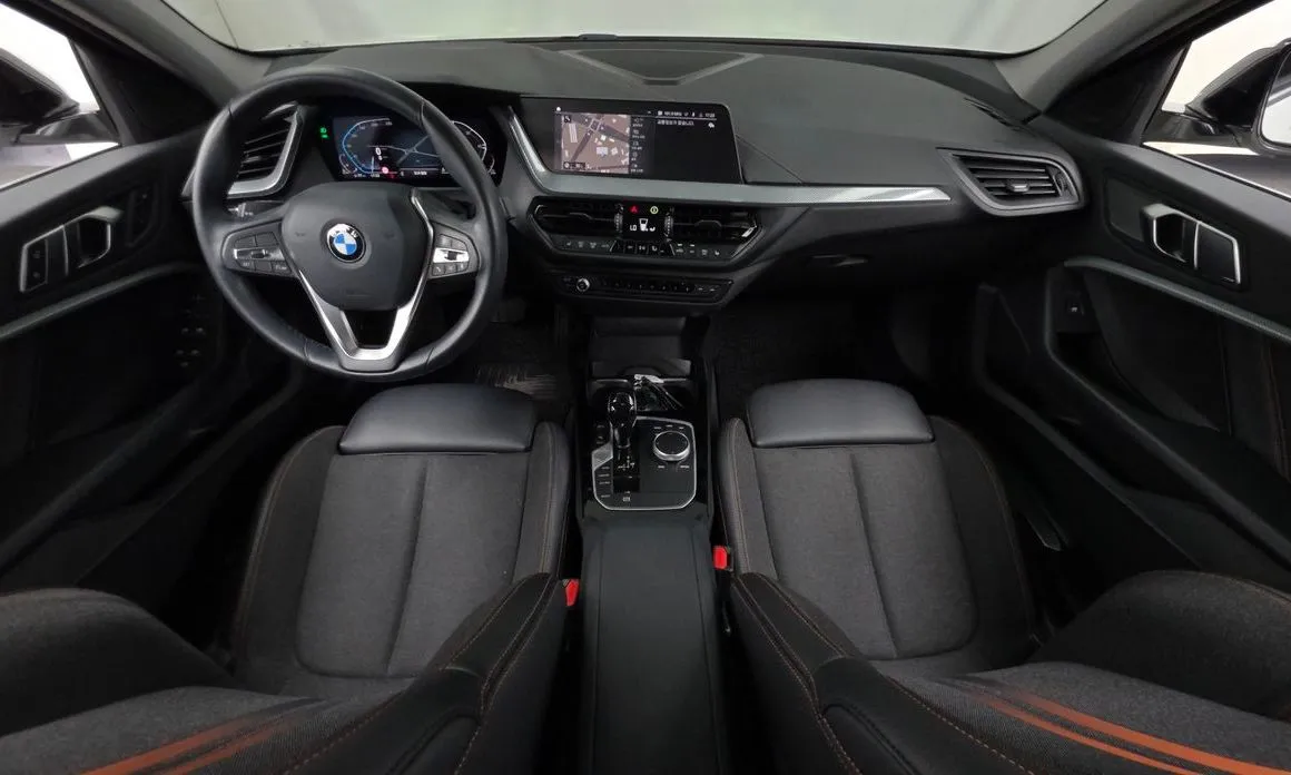 BMW 1-Series 2021 из KR, фото 4